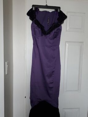 Pin Up Girl LAURA BYRNES Purple Lace-Trim Satin Evening Dress